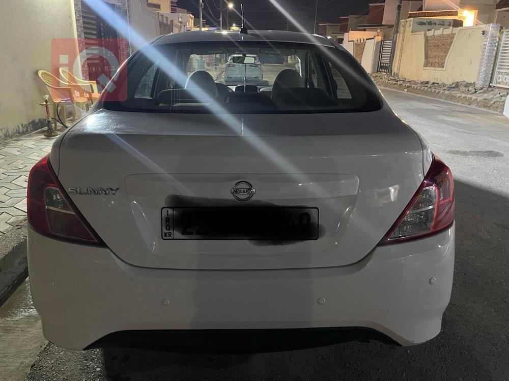 Nissan Sunny